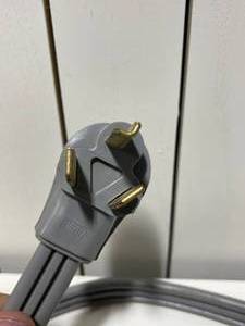 lot 108 image: Dryer Cord