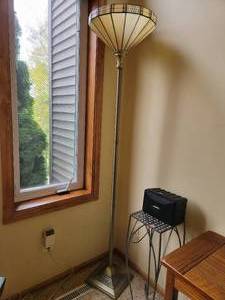 lot 12 image: Tiffany Stained- Glass Floor Lamp