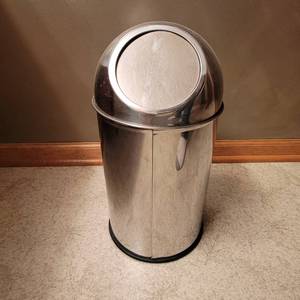 lot 50 image: Bathroom Decor- Stainless Steel Towel Rack,Small Trash Can, Laundry Basket and Candle Holder with Candle