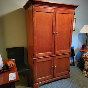 lot 54 image: Large Home All-In-One Office Desk