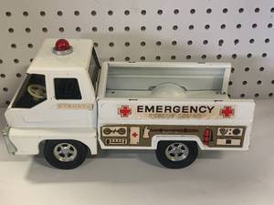 lot 35 image: Structo Emergency Rescue Squad from 1966 12 Long