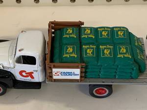 lot 68 image: 1951 Ford Farm & Country with Trailer from First Gear