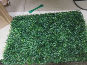 Fake clover wall panels, zip ties i...