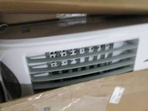 Evaporative air cooler, powers on, ...