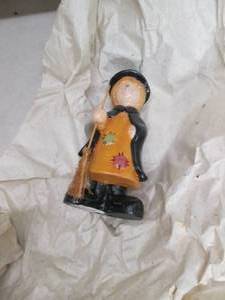 box of 12 halloween witch decoratio...