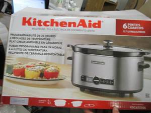 Kitchen aide crock pot, open box...