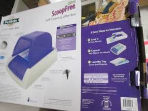Petsafe Scoopfree self cleaning lit...