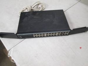 Linksys 24 port 10100 ethernet swi...