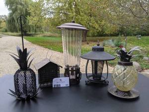 5 Outdoor Bird Feeders