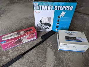 Twist Stepper Pioneer DEH 245 Car Radio Home Trends Wet and dry Vacuum Windshield Snowbrush