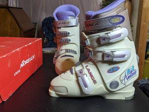 Womens Size 7 Lange Mid Anthea Ski Boots