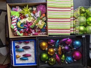 Colorful Christas Decorations