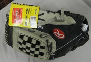 lot 21 image: 2 Soft Ball Gloves & 1 Baseball Glove