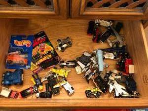 lot 39 image: Vintage Toy Cars and Case