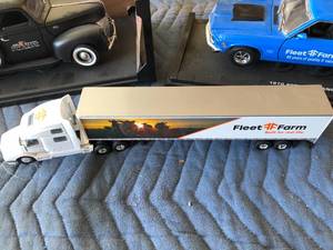 Fleet Farm Car and Trucks