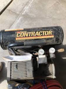 Coleman 4 Gallon Air Compressor, Hose & Attachments