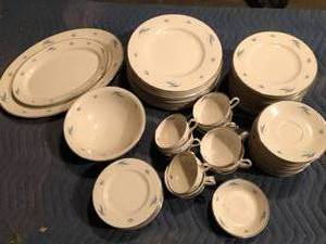 Set of Celeste Syracuse China