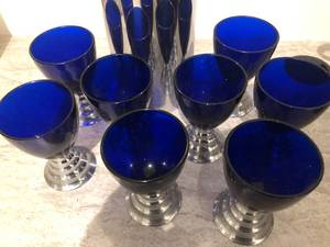 8 Cobalt Blue Glasses with Drink Holder
