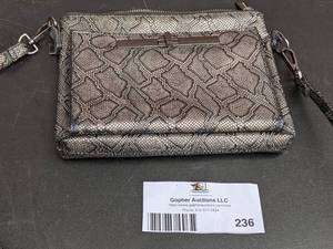 lot 236 image: Vintage Enzo Angiolini Purse