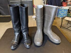 lot 353 image: His and Her Boots- Mens Size 10 Gardening Boots and Womens Size 8,5 Kensie Boots