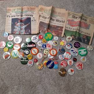 Rare Vintage 1991 Star Tribune and Vintage Buttons North Stars, Peanuts, 1971 Highland Park, 1967 Humbolt, Etc.&nbsp