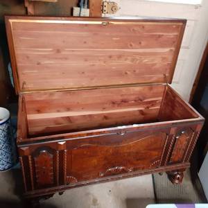 Beautifully Intricately Detailed Vintage Cedar Chest&nbsp