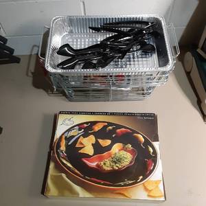 Adorable Serving Platter and Food Warmer