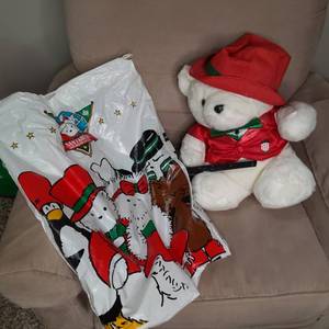 Vintage Collectible 1988 Santa Bear with Bag