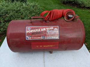lot 72 image: Midwest Products 12-Gallon Portable Air Tank