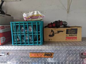 lot 146 image: Makita Sander-Polisher Model 9227C with Accessories