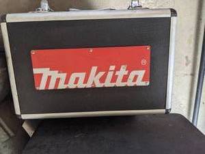 lot 147 image: Makita Grinder in Case with Accessories