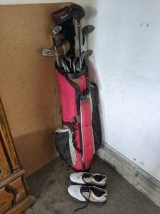 lot 122 image: Golf Clubs and Golf Shoes Size 10.5