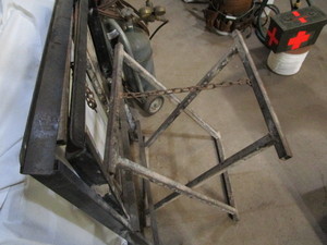 Sawhorse Style Table Legs