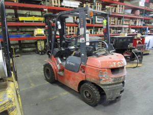 Toyota 5,000lb Forklift