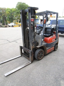 Toyota 4,000lb Forklift