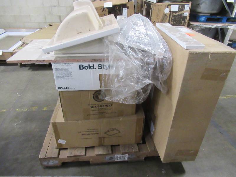 WHOLESALE MIXED PALLET OF MISCELLANEOUS VANITY TOPS AND MORE