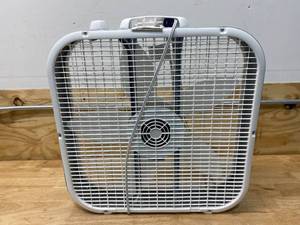 lot 80 image: LASKO Box Fan, 3-Speed, 1710 Cfm Air, White