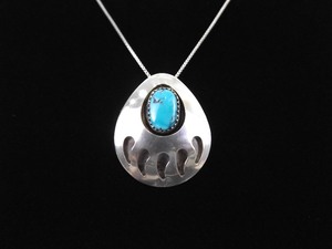 lot 11 image: .925 Sterling Silver Navajo&nbspSleeping Beauty Turquoise Cabochon Bear Claw Pendant Necklace
