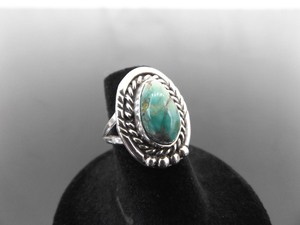 lot 31 image: .925 Sterling Silver Navajo Pilot Mountain Turquoise Cabochon Ring Size 5