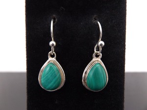 lot 37 image: .925 Sterling Silver Malachite Pear Cabochon Dangle Hook Earrings