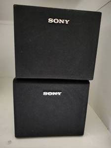 Pair of Sony Speakers