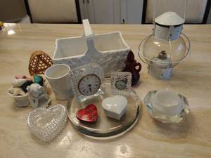 Collection of Home Dcor- Includes Fitz & Floyd and Crystal Items