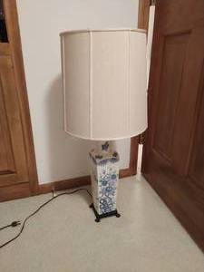 Blue And White Style Lamp