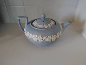 Wedgwood Embossed Queens Wear Teapot