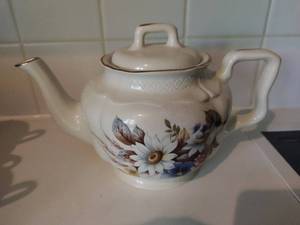 Vintage Arthur Wood Teapot