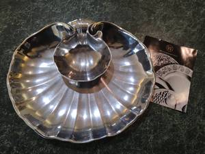 Vintage Wilton Armetale Shell Chips and Dip Set