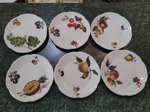 Set of Six Berry Haute Porcelain Plates