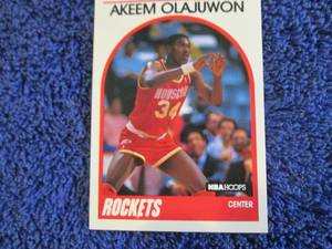 lot 33 image: 45 Hakeem Olajuwon Cards...