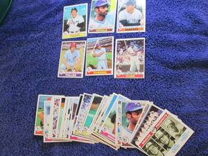 lot 36 image: 1979 Topps Baseball Cards...