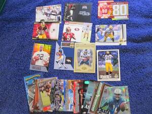 lot 40 image: 30 Football Insert Cards...